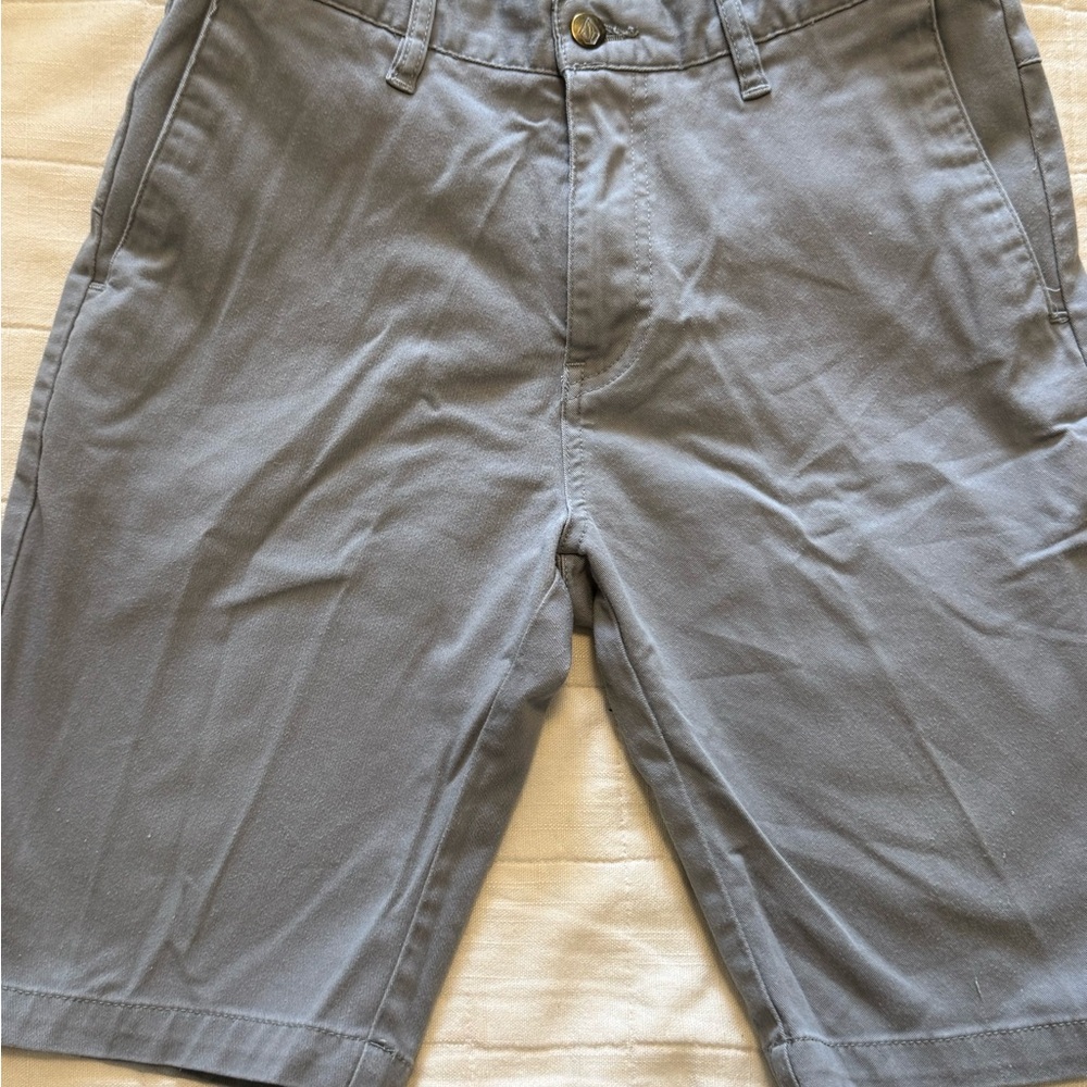 Volcom Men's Slate Gray Flat-Front Shorts